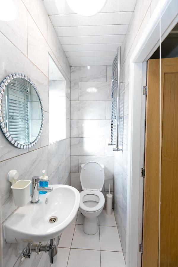 Comfortable Stay In Shirley, Solihull - Room-2 Экстерьер фото
