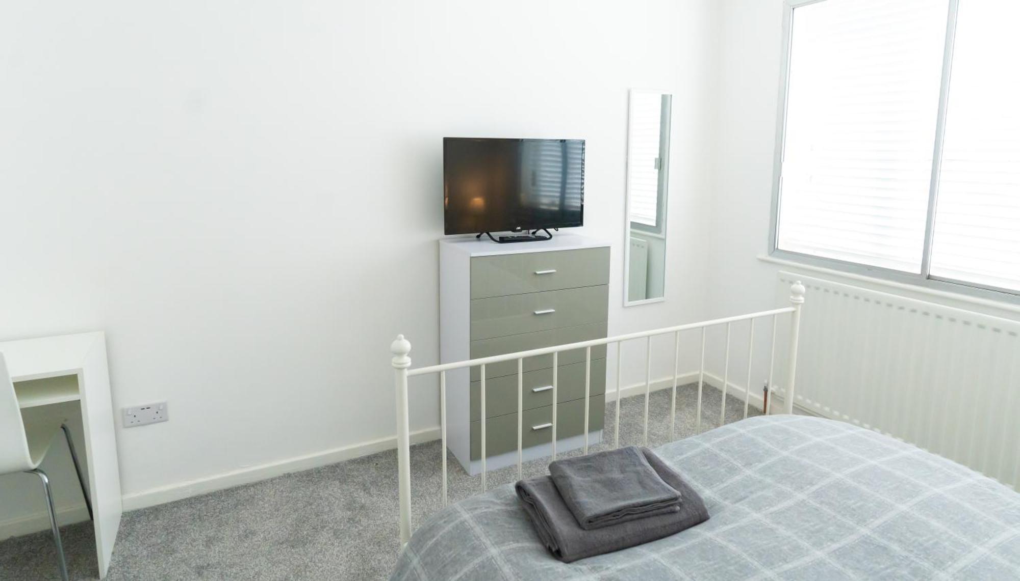 Comfortable Stay In Shirley, Solihull - Room-2 Экстерьер фото