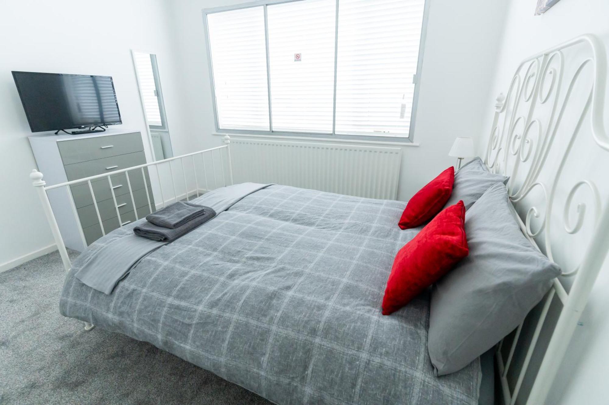Comfortable Stay In Shirley, Solihull - Room-2 Экстерьер фото